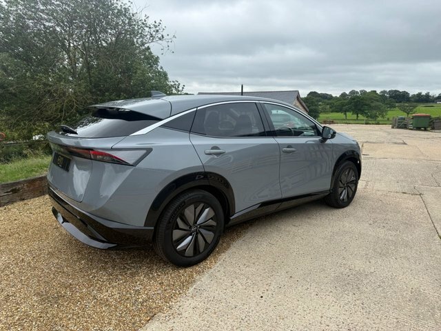 Nissan Ariya 63Kwh Advance 160Kw Suv 22Kw Cha MF23UYS Grey #6