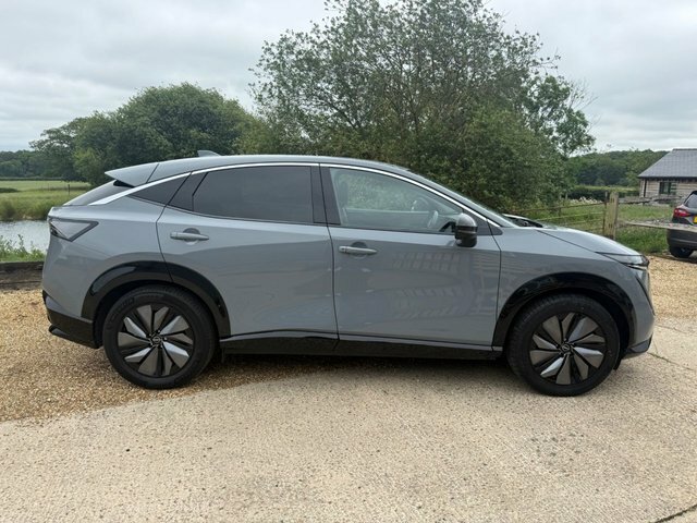 Nissan Ariya 63Kwh Advance 160Kw Suv 22Kw Cha MF23UYS Grey #5