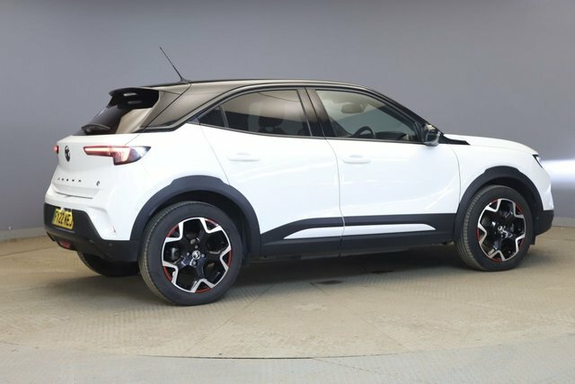 Vauxhall Mokka-e 50Kwh Sri Premium Suv FY22KEJ White #2