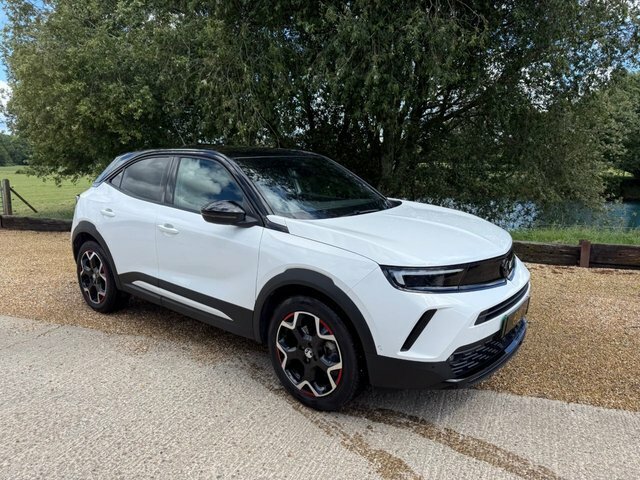 Vauxhall Mokka-e 50Kwh Sri Premium Suv FY22KEJ White #4