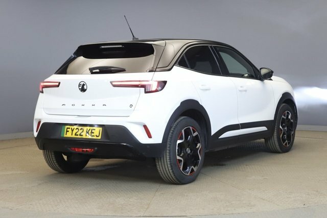 Vauxhall Mokka-e 50Kwh Sri Premium Suv FY22KEJ White #3