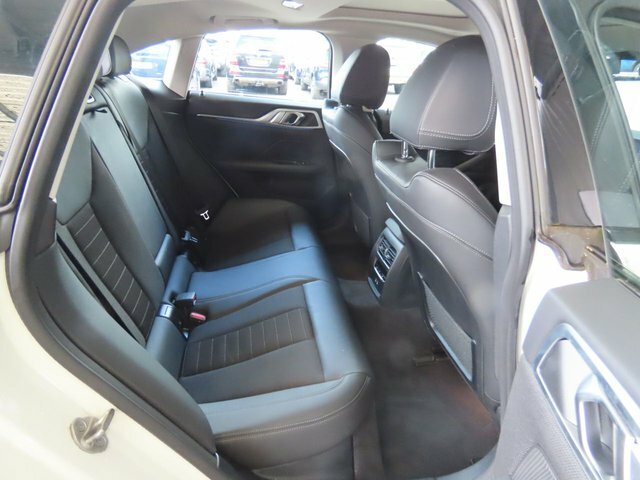 BMW i4 I4 Edrive40 M Sport Blue #9