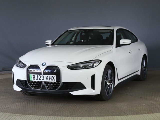 BMW i4 40 83.9Kwh Sport Gran Coupe Edri White #3