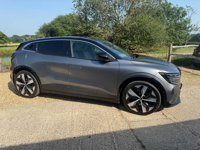 Renault Megane E-Tech 60Kwh Techno Hatchback Optimum Black #5