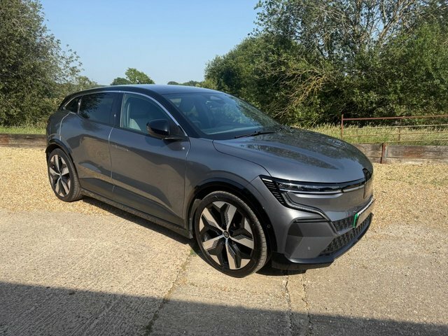 Renault Megane E-Tech 60Kwh Techno Hatchback Optimum Black #4