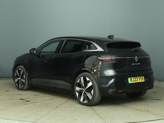 Renault Megane E-Tech Iconic Black #4