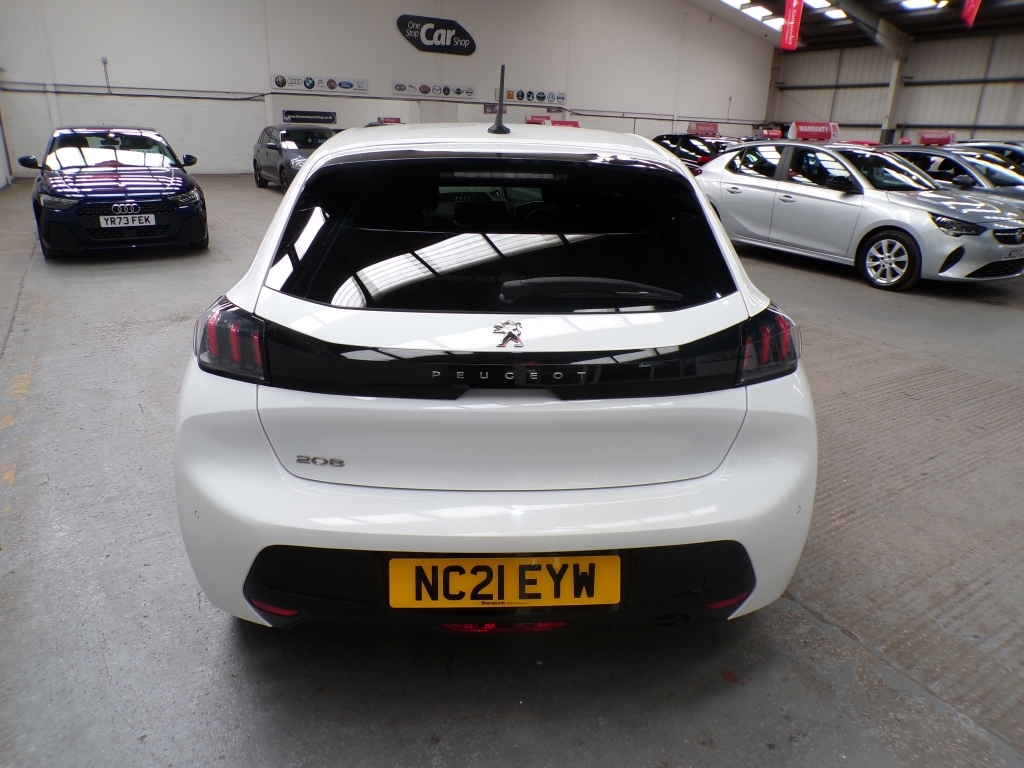 Peugeot 208 1.2 Puretech Allure Premium S S NC21EYW White #6