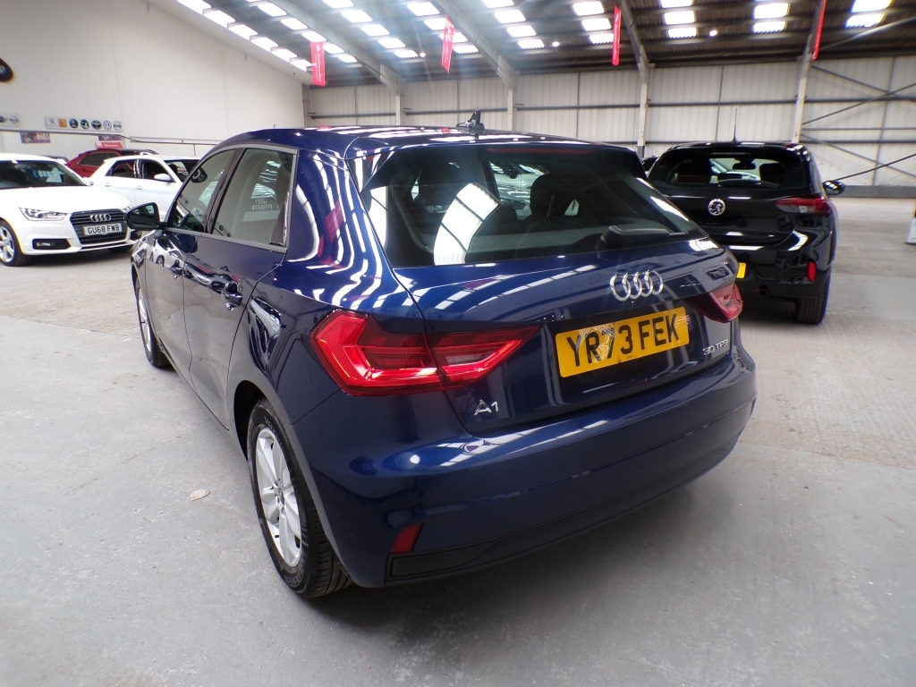 Audi A1 1.0 Sportback Tfsi Technik YR73FEK Blue #5