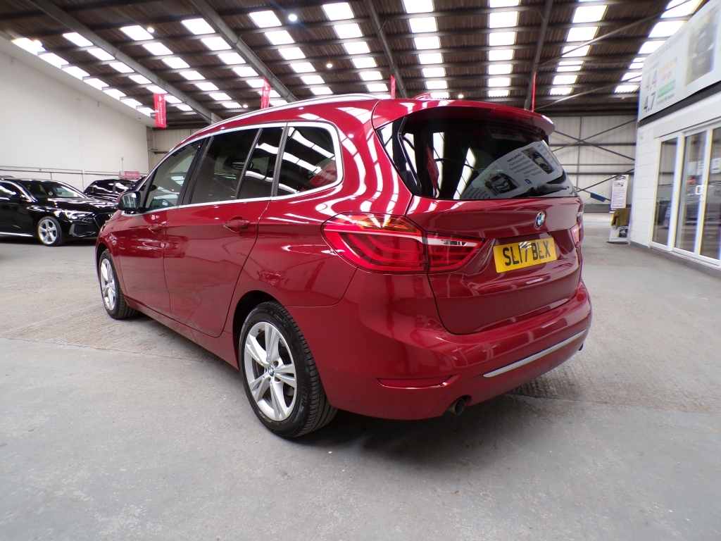 BMW 2 Series Gran Tourer 2.0 220D Luxury Gran Tourer Red #4