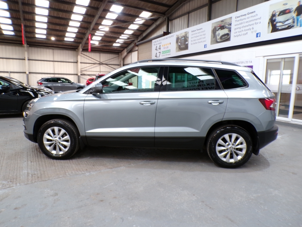 Skoda Karoq 1.0 Se Nav Plus SL68SYF Grey #4
