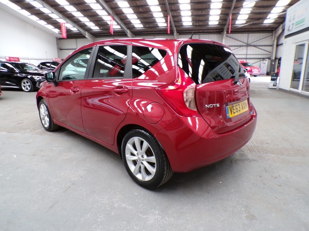 Nissan Note 1.5 Dci Tekna Red #5