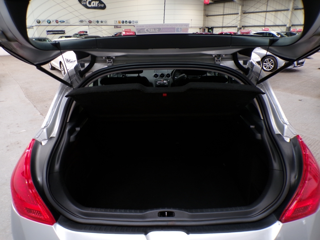 Peugeot 308 Hdi Active Navigation Version Grey #30
