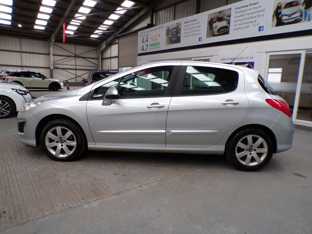Peugeot 308 Hdi Active Navigation Version Grey #4