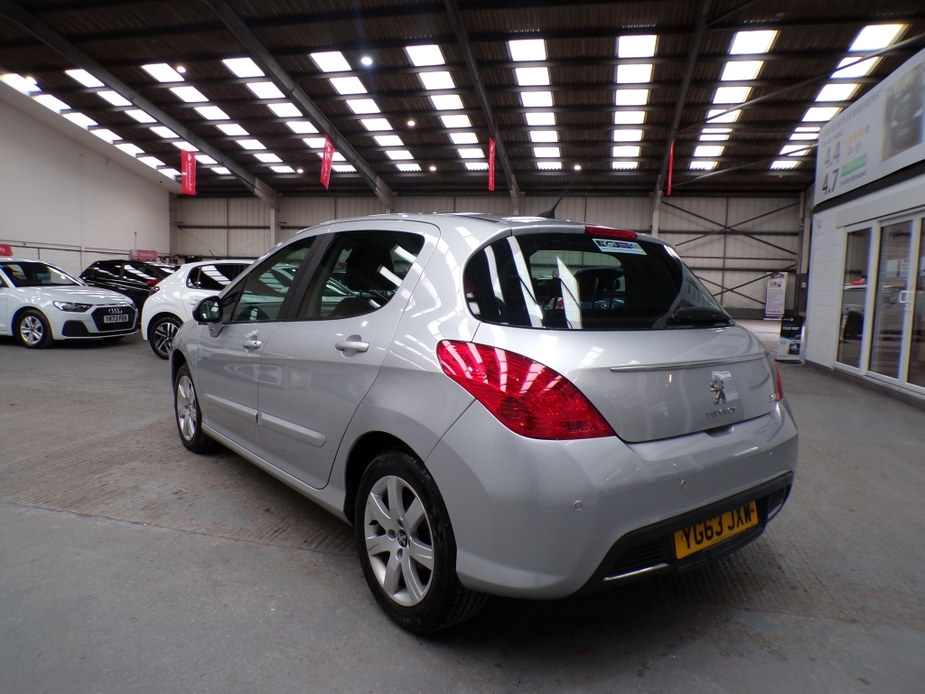 Peugeot 308 Hdi Active Navigation Version Grey #5