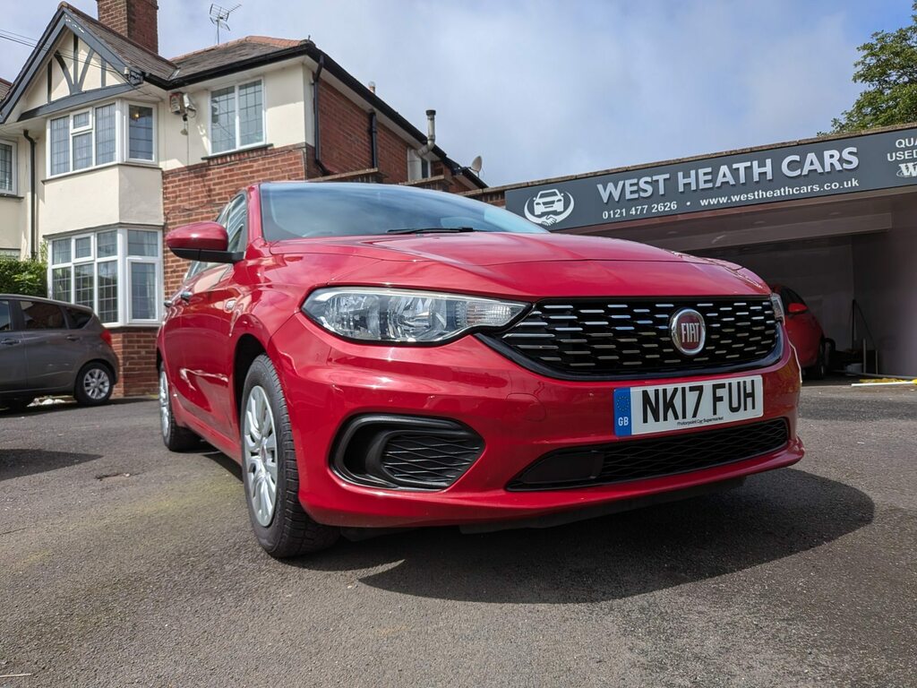 Fiat Tipo 1.4 Mpi Easy Euro 6 Red
