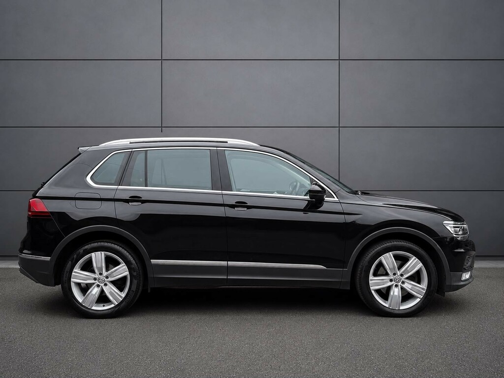 Volkswagen Tiguan Suv 2.0 Tdi Bluemotion Tech Sel 2017 LB66DPX Black #2