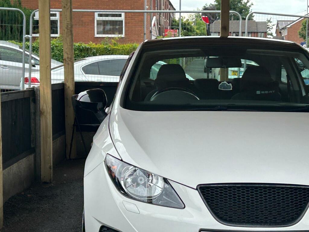 Seat Ibiza 1.2 Tsi Se Sport Coupe Euro 5 White #2