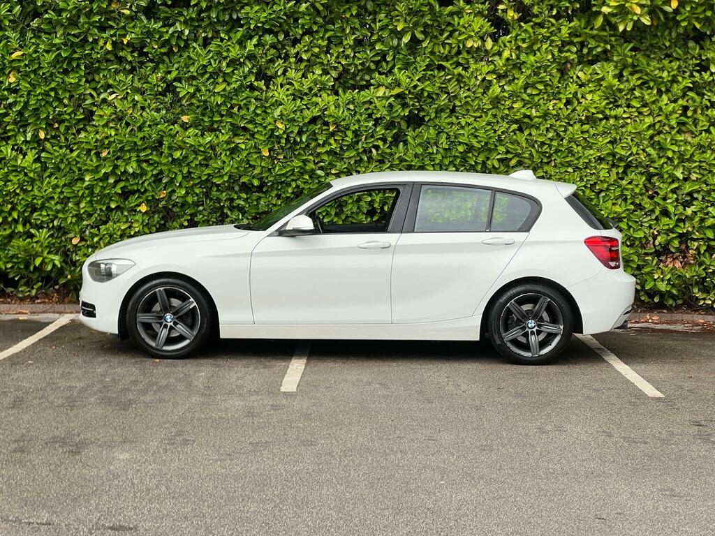 BMW 1 Series Sport White #4