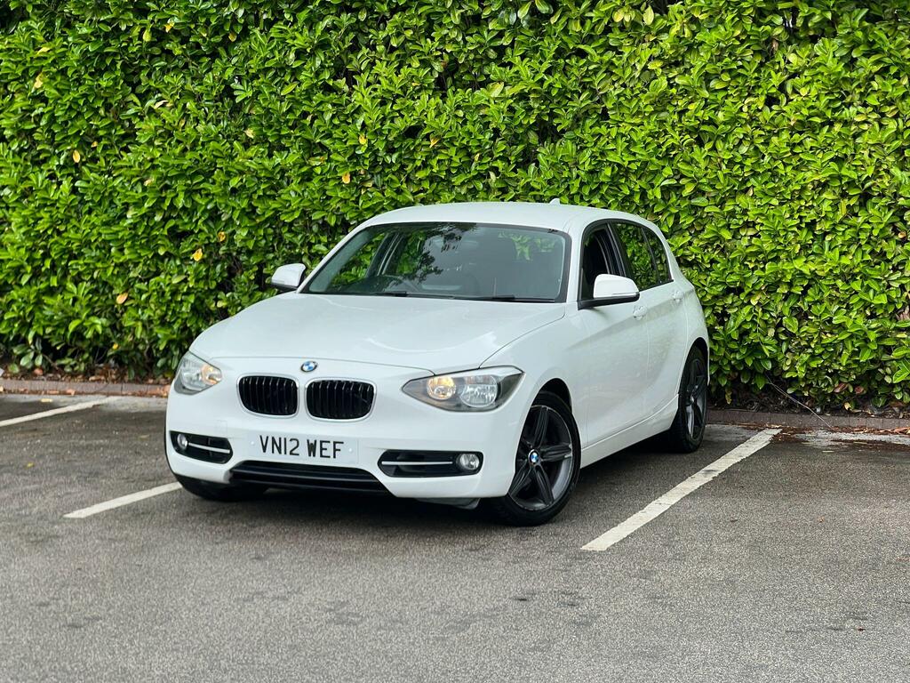 BMW 1 Series Sport White #3