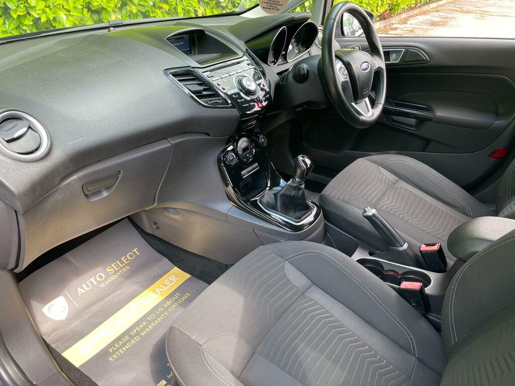Ford Fiesta 1.6 Zetec Powershift Blue #11