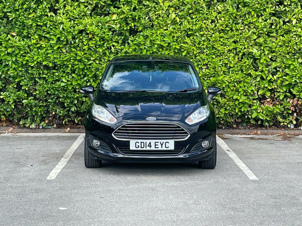 Ford Fiesta Titanium Black #2