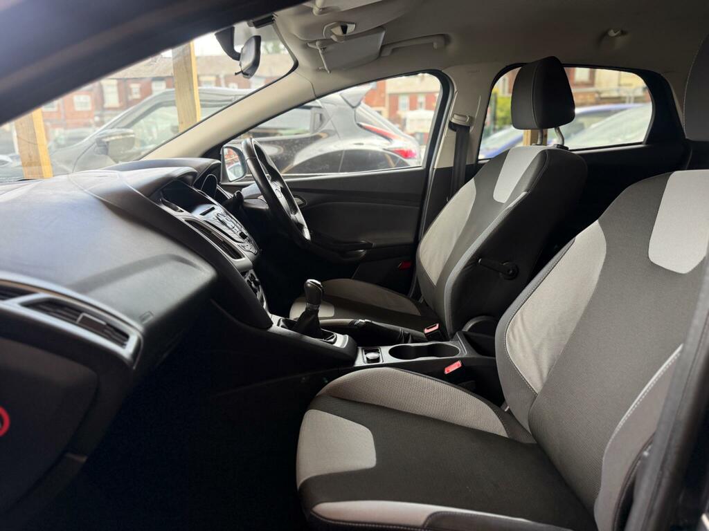 Ford Focus Zetec #11