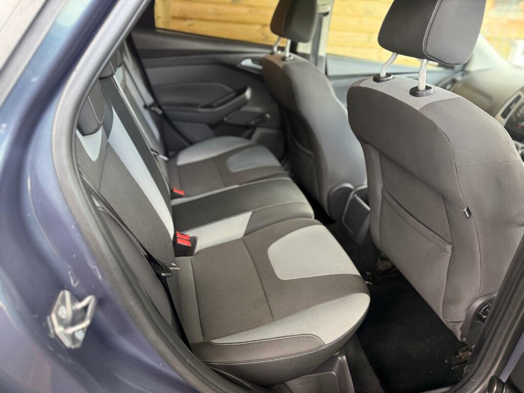 Ford Focus Zetec #10