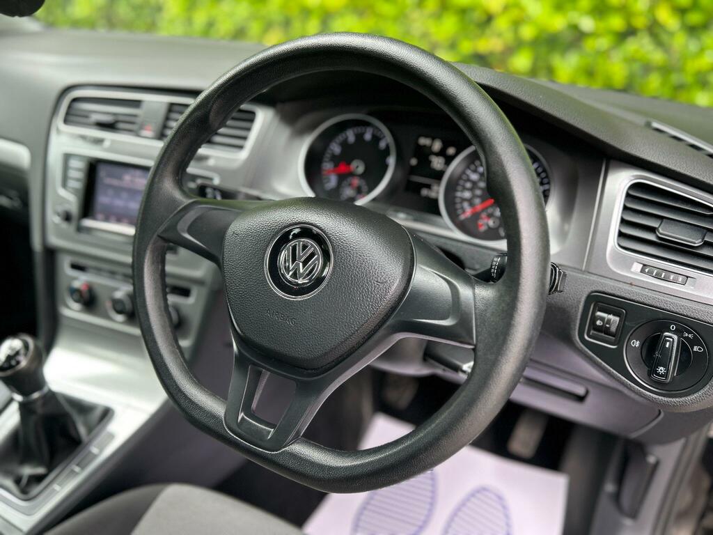 Volkswagen Golf 1.6 Tdi 105 Se Red #26