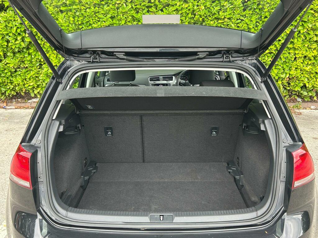 Volkswagen Golf 1.6 Tdi 105 Se Red #25