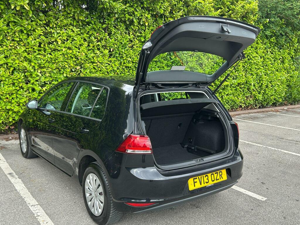 Volkswagen Golf 1.6 Tdi 105 Se Red #4