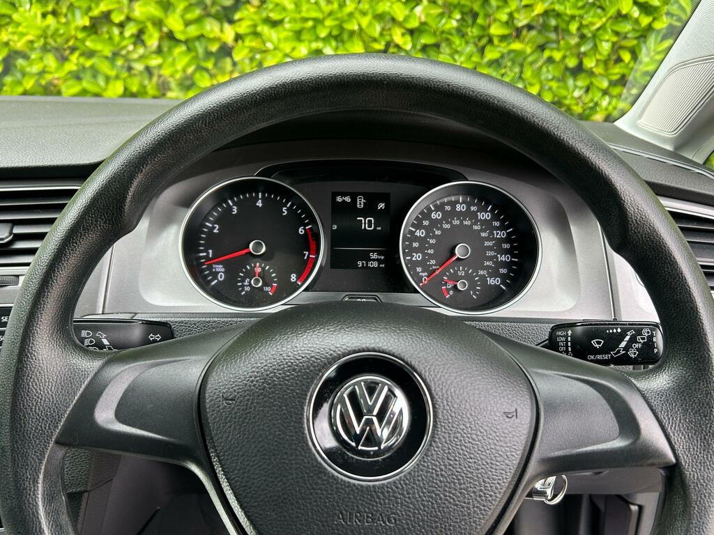 Volkswagen Golf 1.6 Tdi 105 Se Red #23