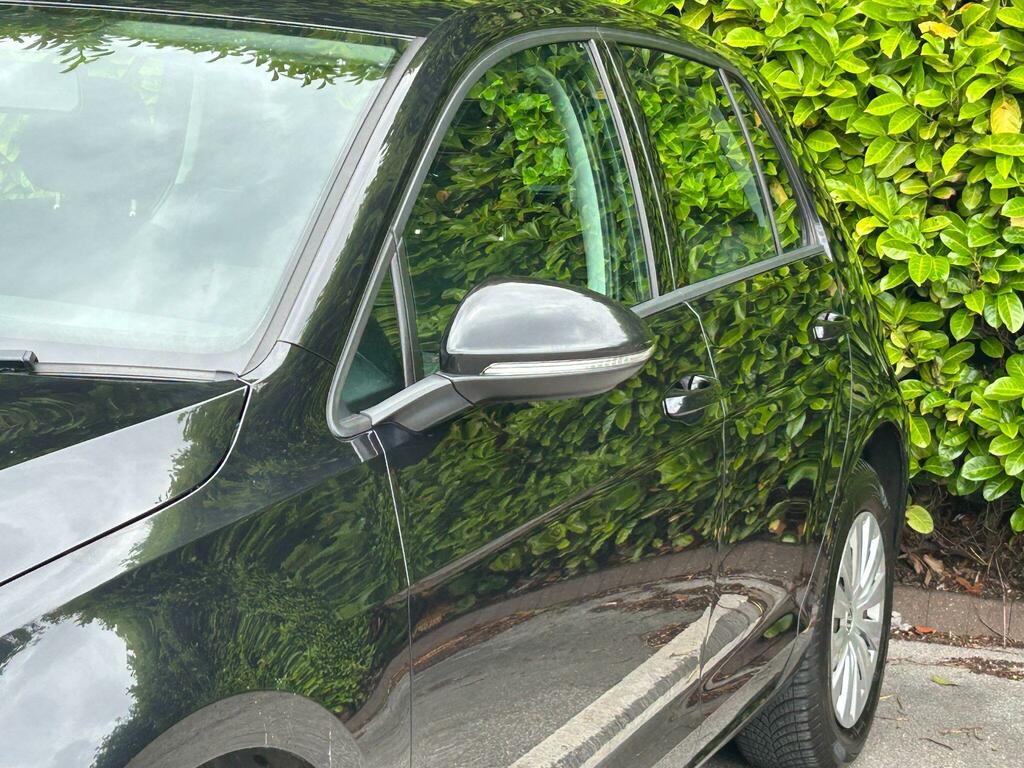 Volkswagen Golf 1.6 Tdi 105 Se Red #24