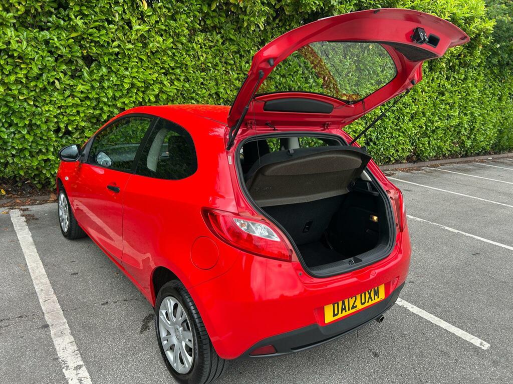 Mazda 2 Ts Red #4