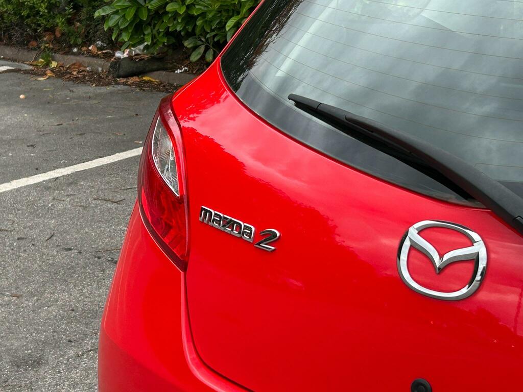 Mazda 2 2012 1.3 Tamura Hatchback Euro 5 White #27