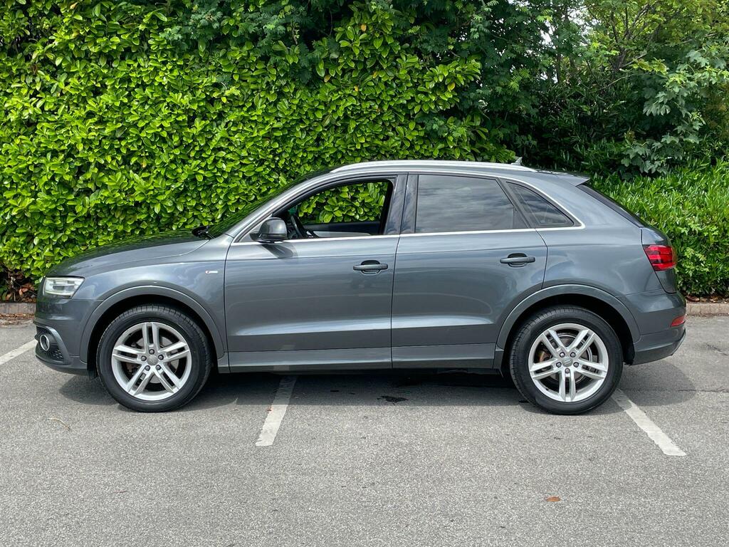 Audi Q3 S Line Grey #4