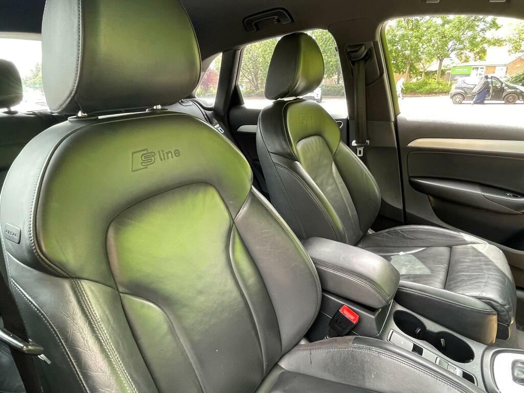 Audi Q3 2.0Tdi S Line Quattro S-tronic Silver #17