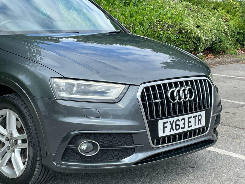 Audi Q3 2.0Tdi S Line Quattro S-tronic Silver #41