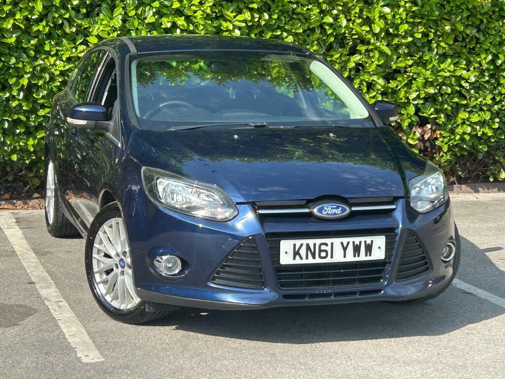 Ford Focus 1.6 Titanium Euro 5 Blue