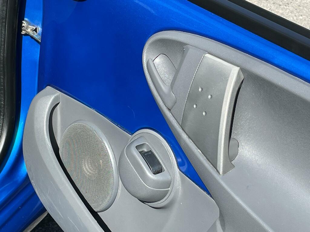 Toyota Aygo Hatchback Blue #19