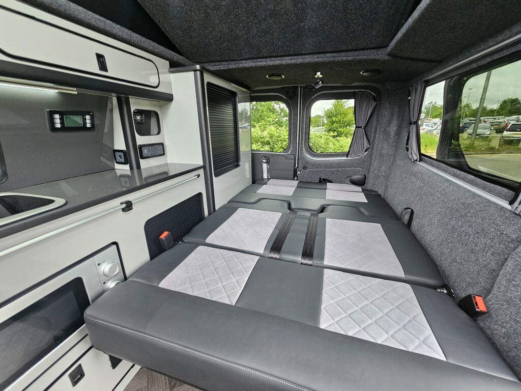 Vauxhall Vivaro 1.6 Cdti Sportive Pop Top Campervan DY68KUT Silver #4