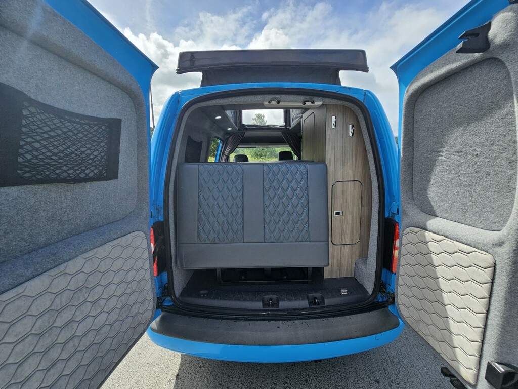 Volkswagen Caddy Maxi 1.6 Tdi Dsg Blue #9