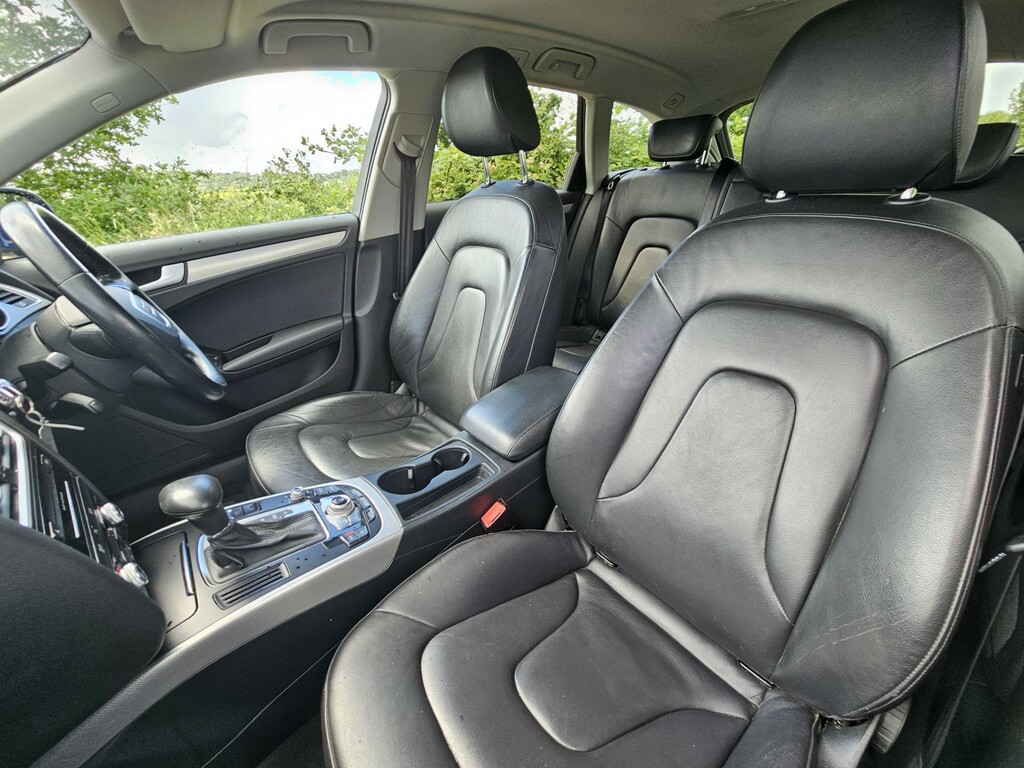 Audi A4 Avant 2.0 Tdi Se Technik Blue #2