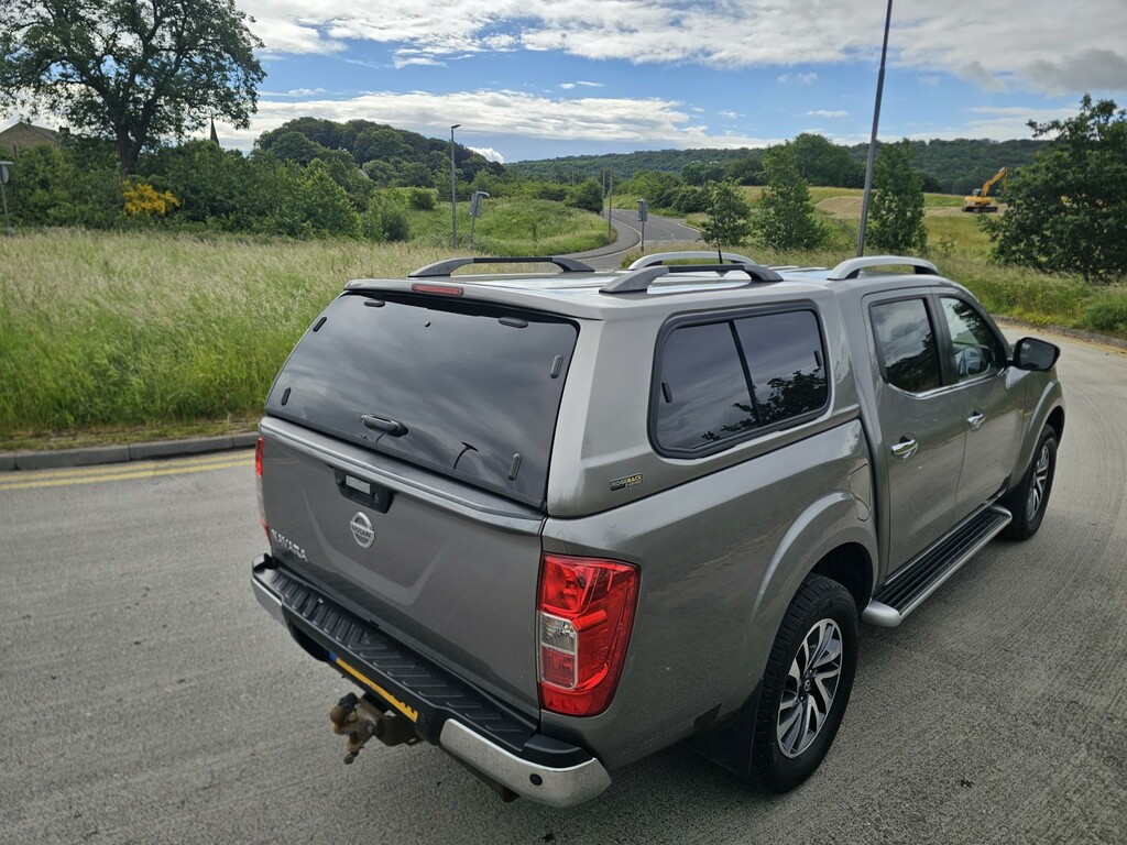 Nissan Navara 2.3 Dci Tekna Grey #3