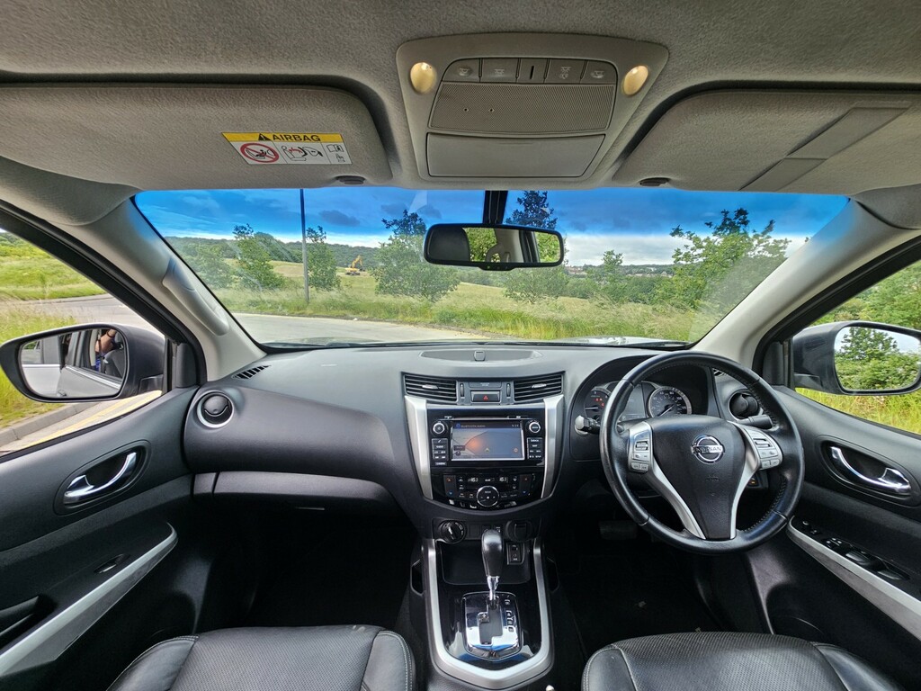Nissan Navara 2.3 Dci Tekna Grey #4