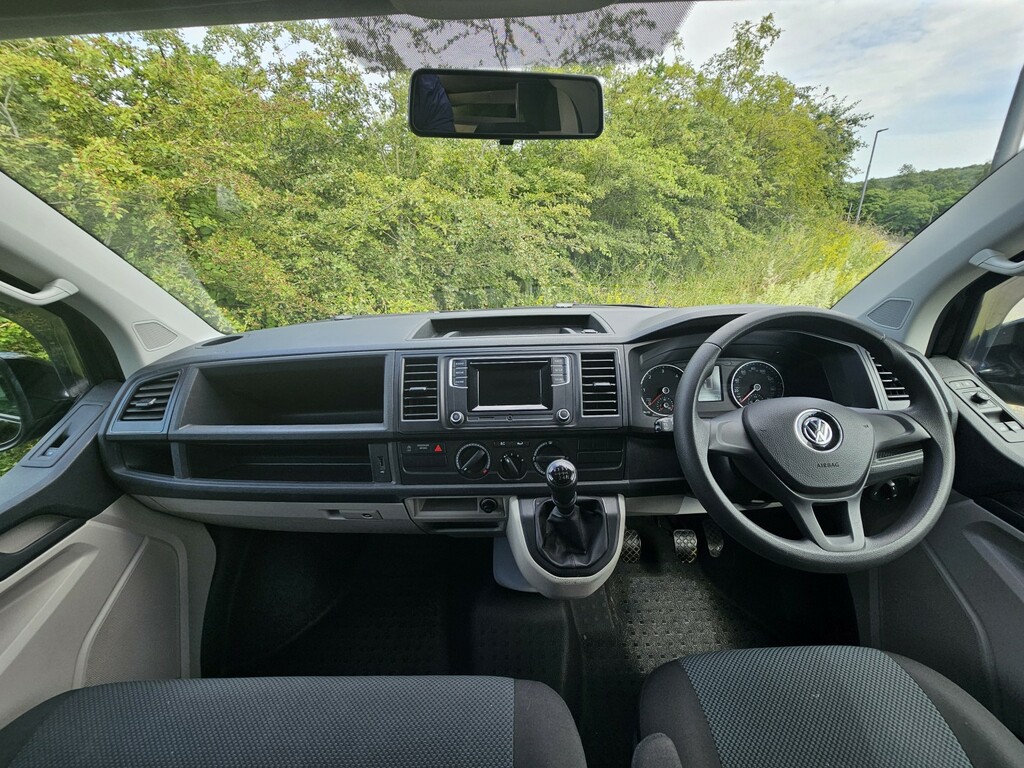 Volkswagen Campervan Campervan 2.0 Tdi T32 Bluemotion Tech Highline Ck Black #18