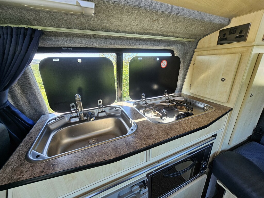 Volkswagen Campervan Panel Van T28 Trendline Swb Pv 102 E4 2007 Blue #11
