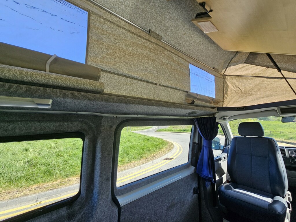 Volkswagen Campervan Panel Van T28 Trendline Swb Pv 102 E4 2007 Blue #10