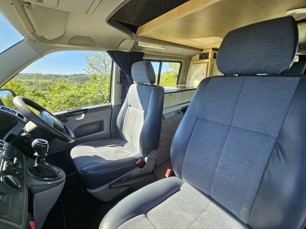 Volkswagen Campervan Panel Van T28 Trendline Swb Pv 102 E4 2007 Blue #17