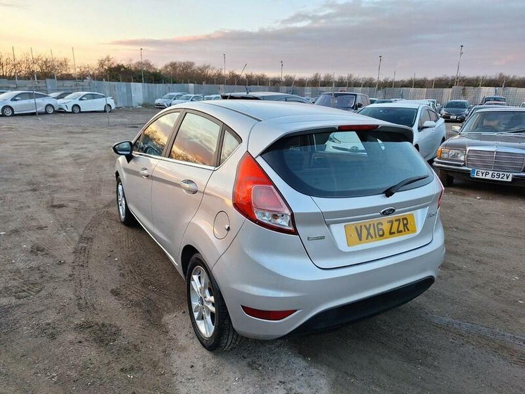 Ford Fiesta Hatchback 1.0 Zetec Euro 5 Ss 201616 VX16ZZR Silver #5