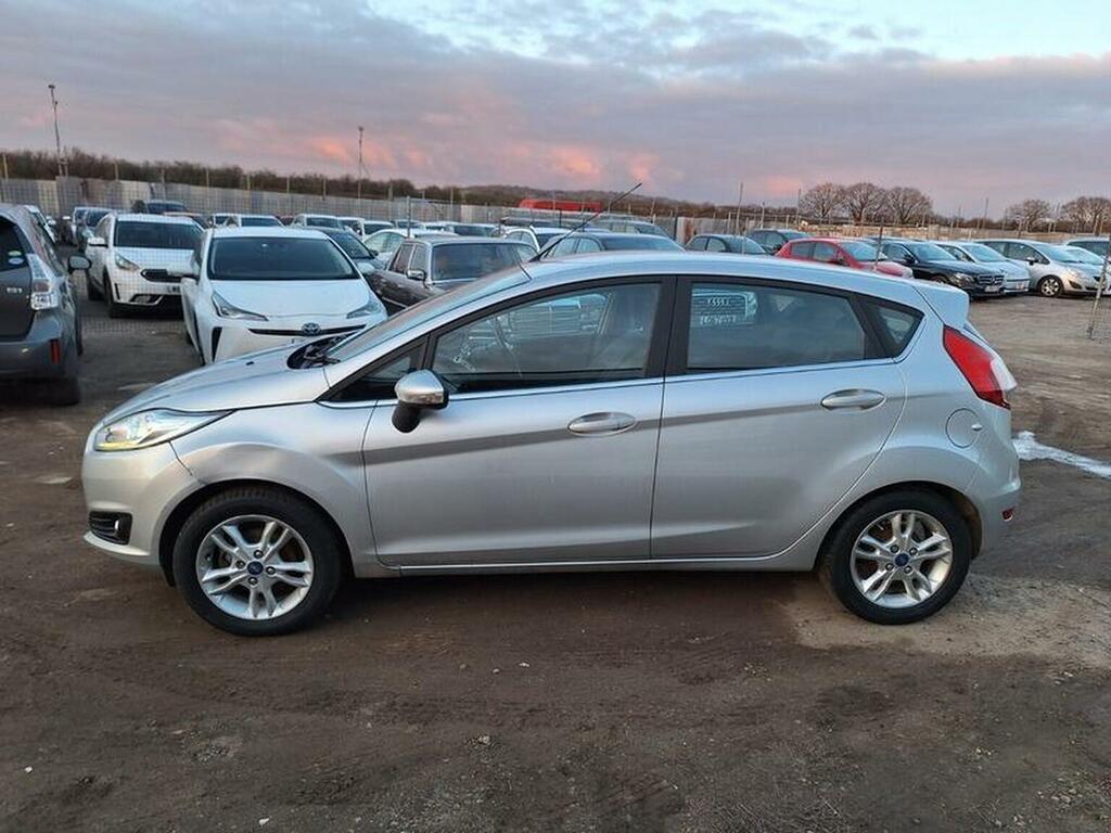 Ford Fiesta Hatchback 1.0 Zetec Euro 5 Ss 201616 VX16ZZR Silver #4